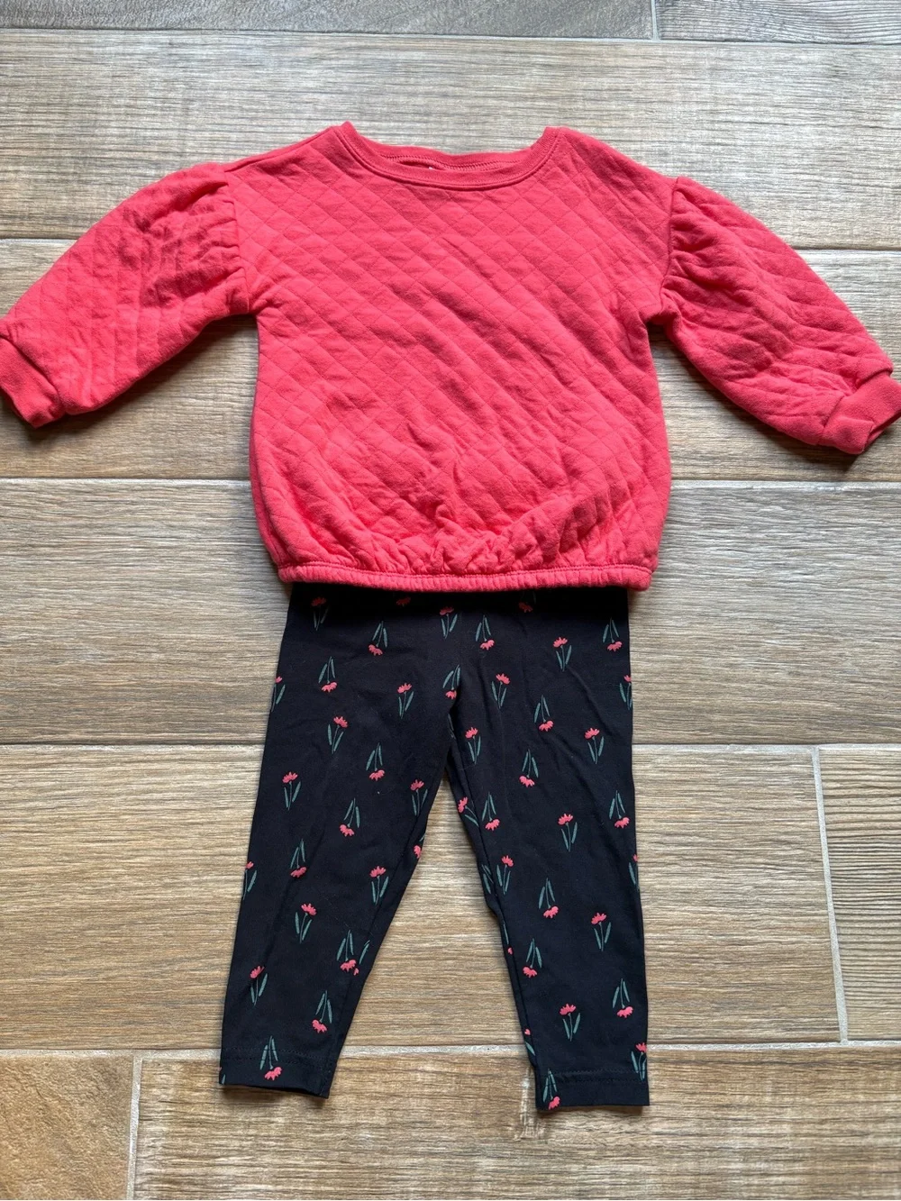 Carter’s Tangerine Quilted Pullover & Black Floral Leggings Set, Size 18 months